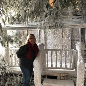 Meet your Posher, Cindy
